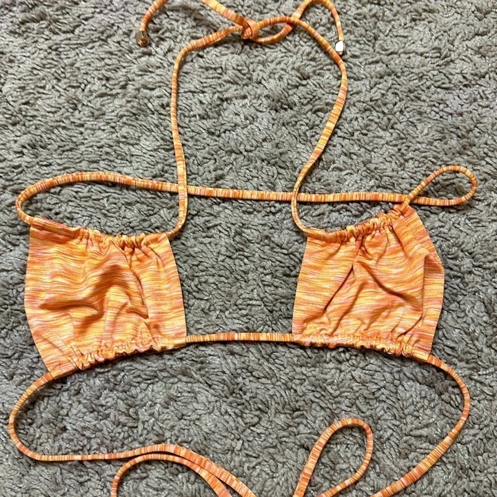 Lovers and Friends Treasure Top in Orange Space Dye - Picture 8 of 10